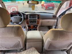 تۆیۆتا لاند کروزەر